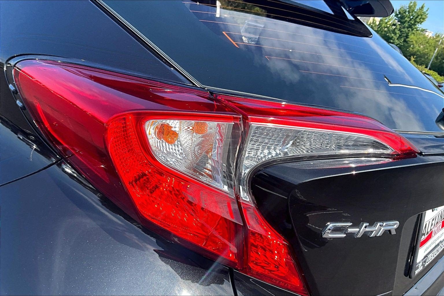 2022 Toyota C-HR XLE