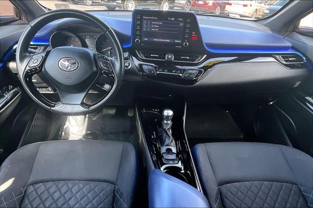 2022 Toyota C-HR XLE