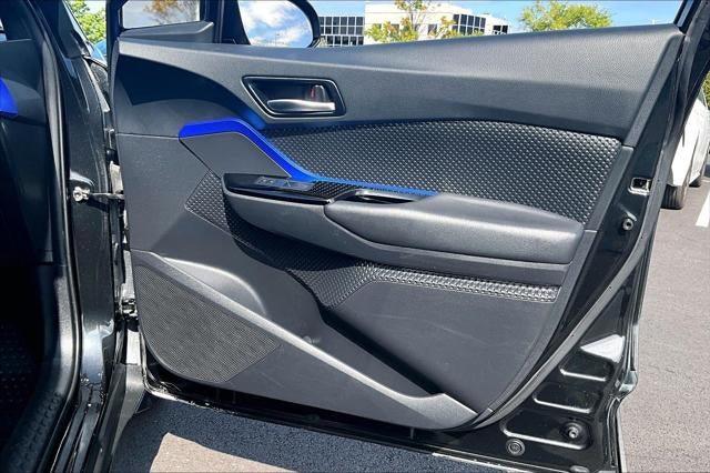 2022 Toyota C-HR XLE