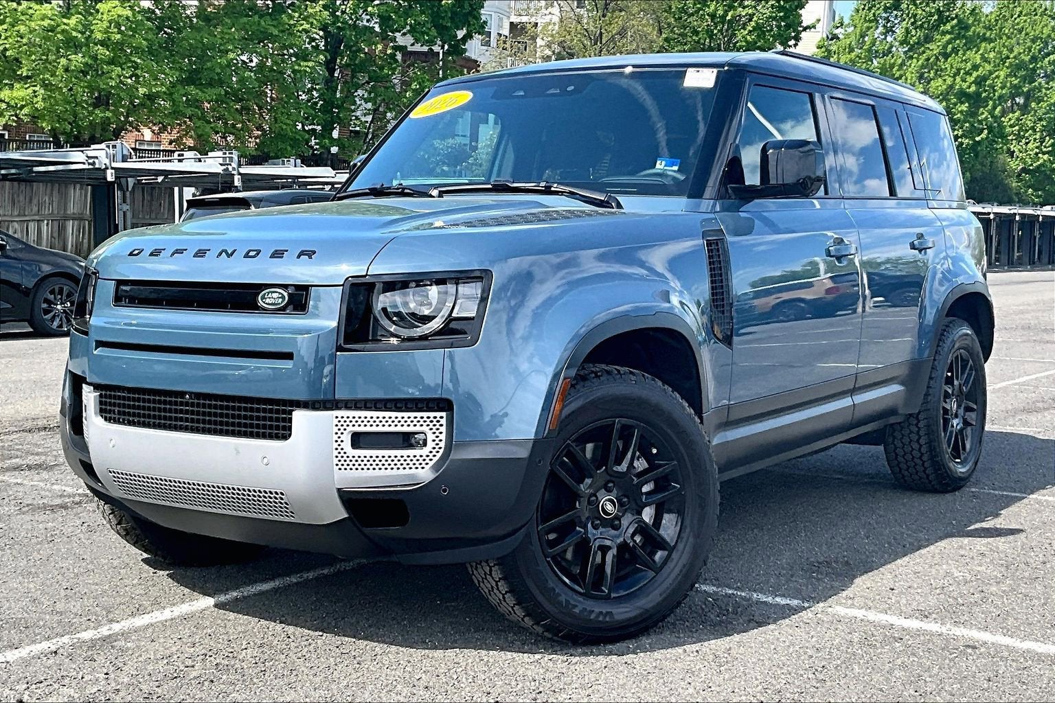 2025 Land Rover Defender S