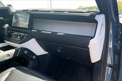 2025 Land Rover Defender S