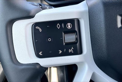 2025 Land Rover Defender S