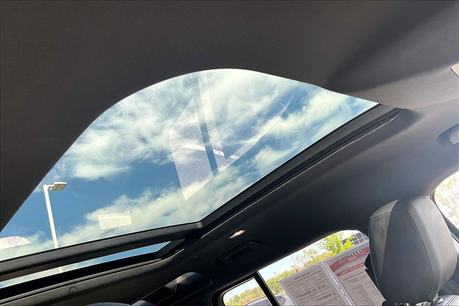 2025 Land Rover Defender S