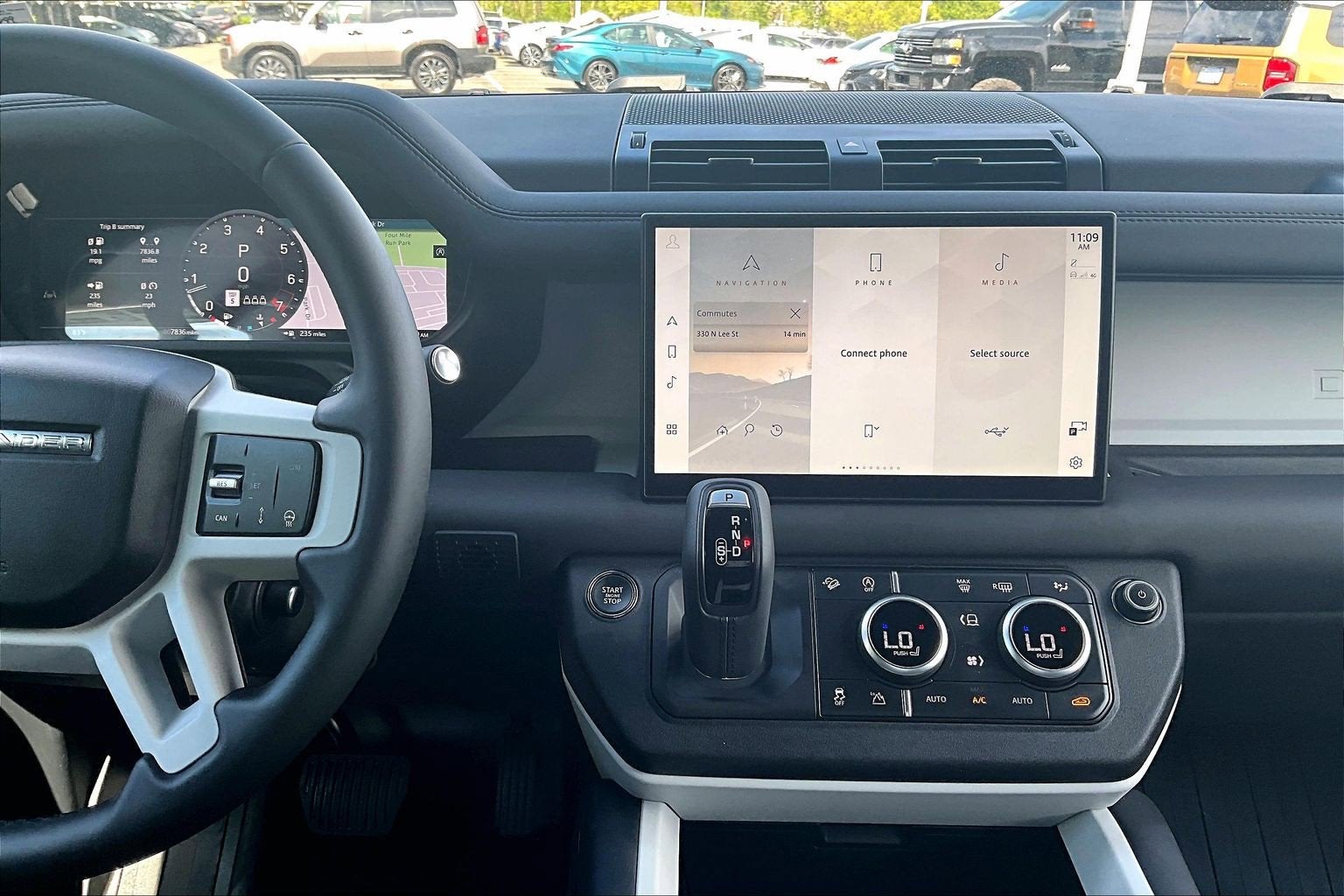 2025 Land Rover Defender S