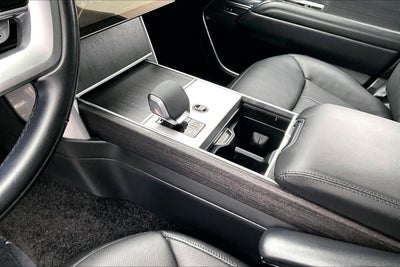 2024 Land Rover Range Rover SE