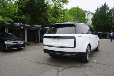 2024 Land Rover Range Rover SE