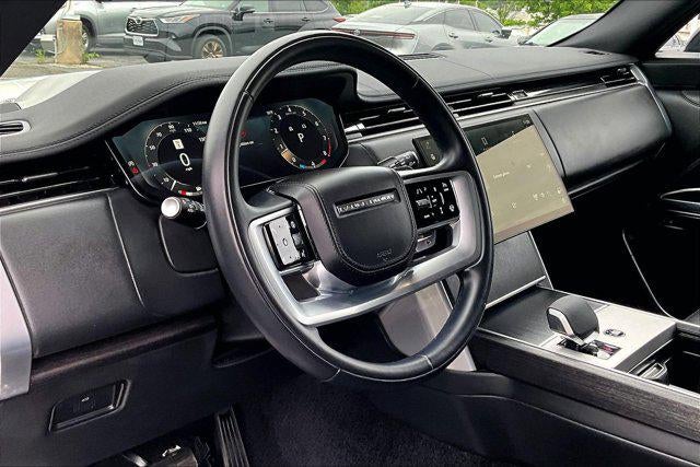 2024 Land Rover Range Rover SE
