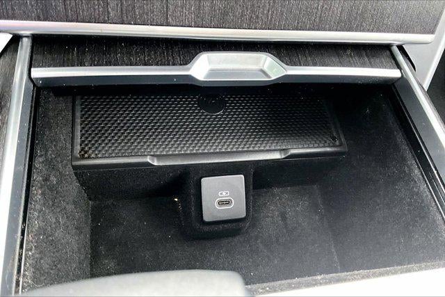 2024 Land Rover Range Rover SE