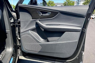 2023 Audi Q7 Premium