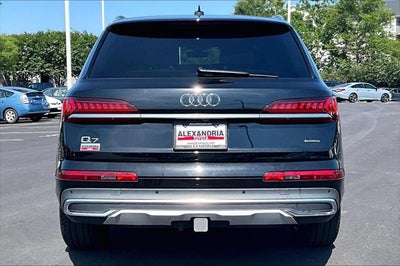 2023 Audi Q7 Premium