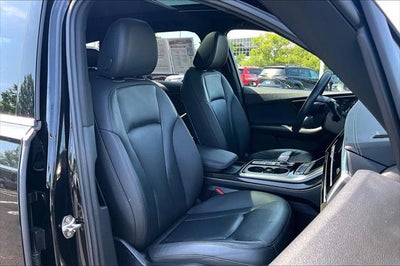 2023 Audi Q7 Premium