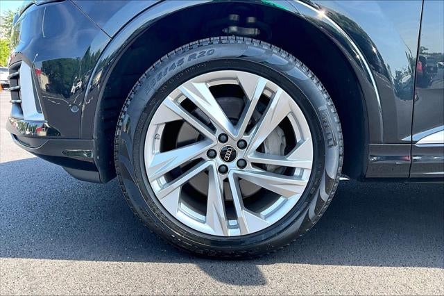2023 Audi Q7 Premium
