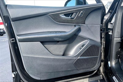 2022 Audi Q7 Premium Plus