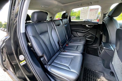 2022 Audi Q7 Premium Plus