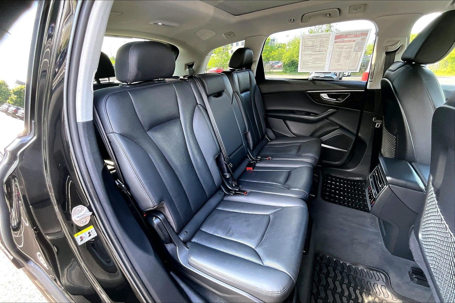 2022 Audi Q7 Premium Plus