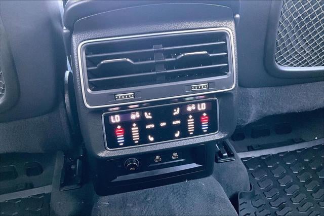 2022 Audi Q7 Premium Plus