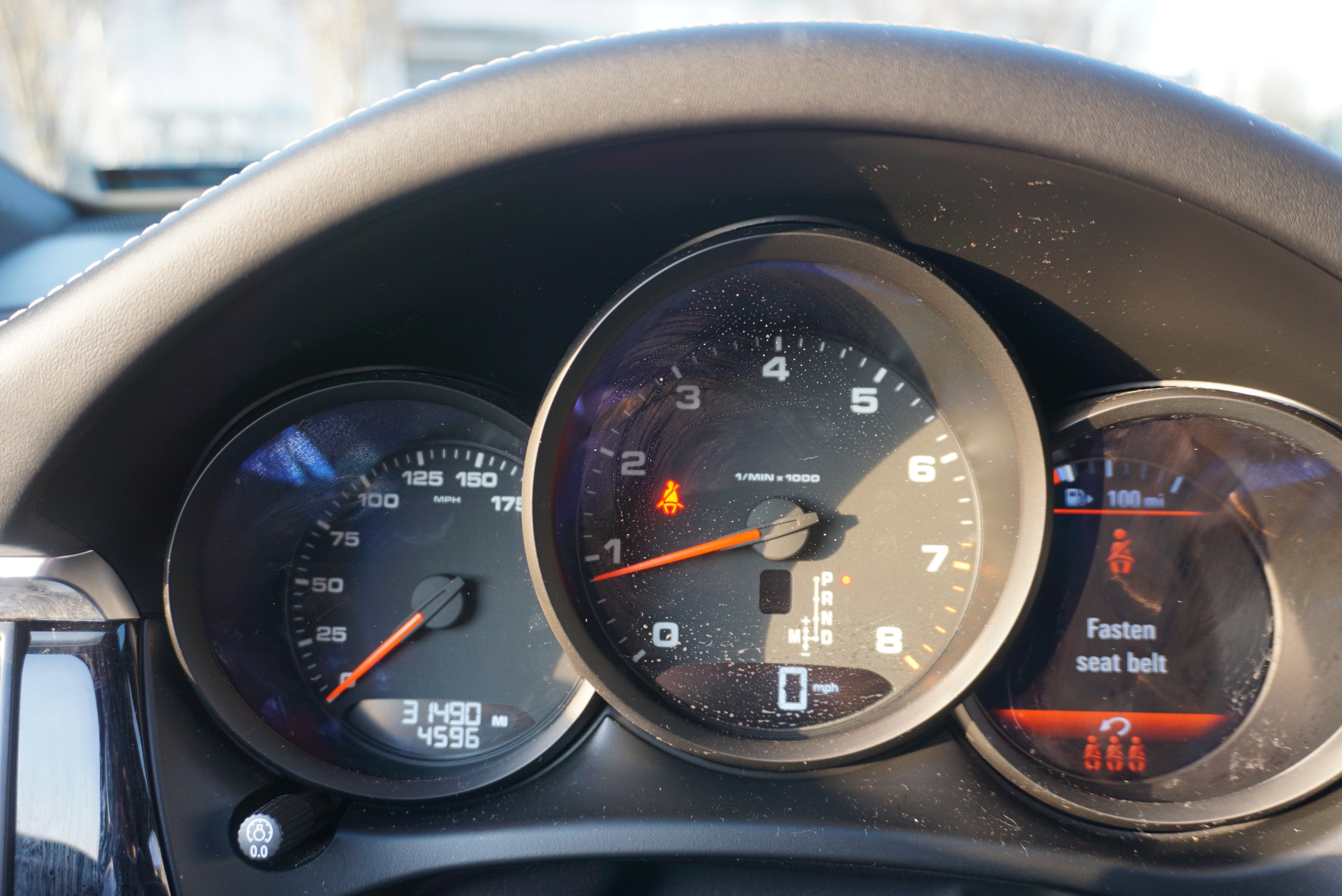 2021 Porsche Macan AWD