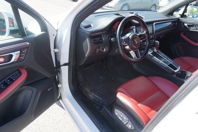 2021 Porsche Macan GTS