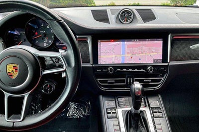 2021 Porsche Macan GTS