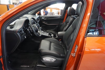 2022 Porsche Macan S