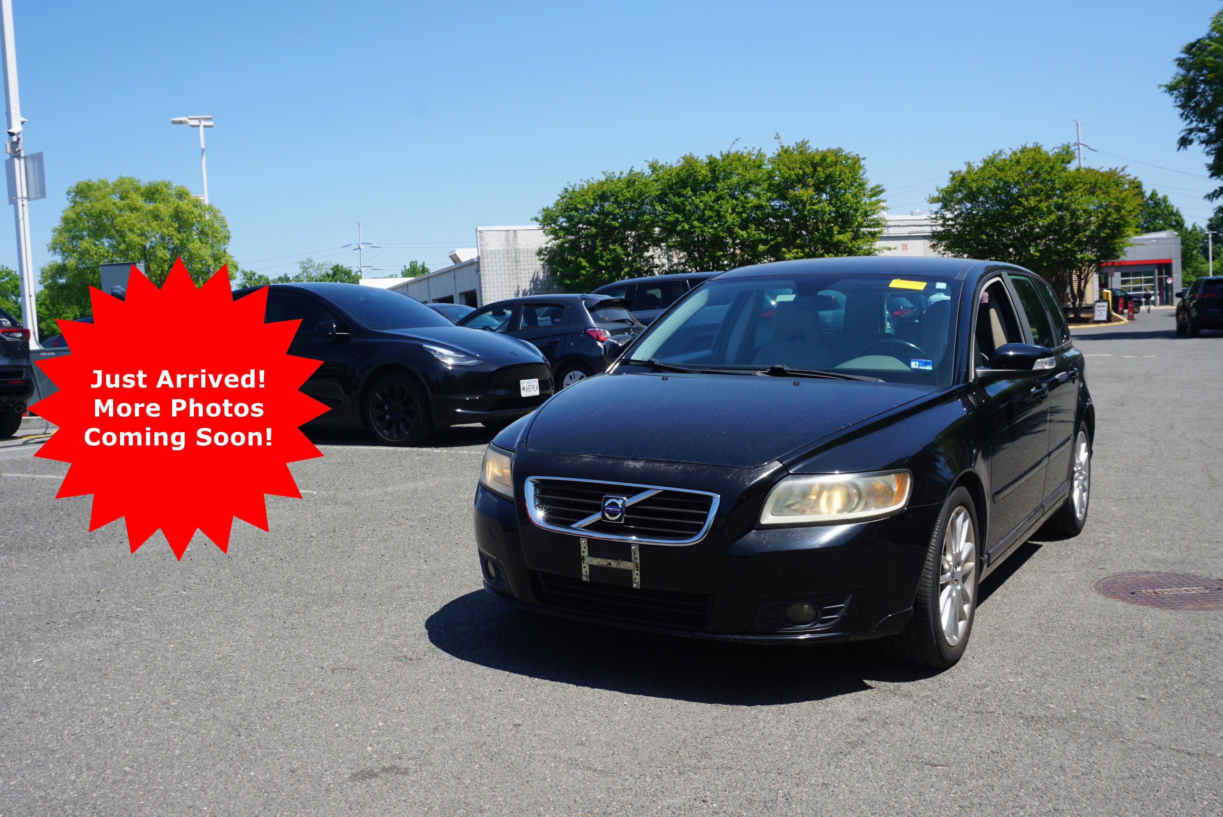2010 Volvo V50 4dr Wgn Auto FWD