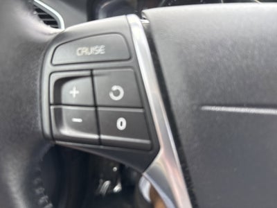 2016 Volvo XC60 T6 Drive-E