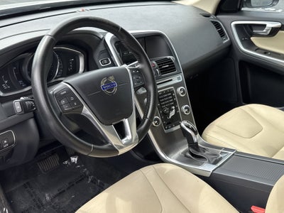 2016 Volvo XC60 T6 Drive-E