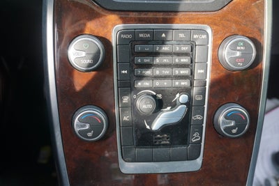 2013 Volvo XC70 Base