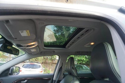 2013 Volvo XC70 Base