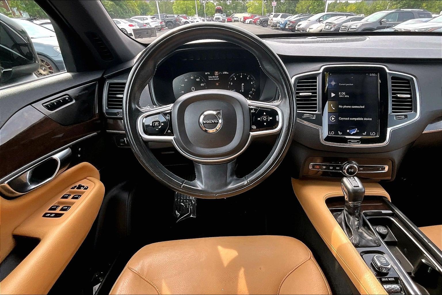 2019 Volvo XC90 Momentum