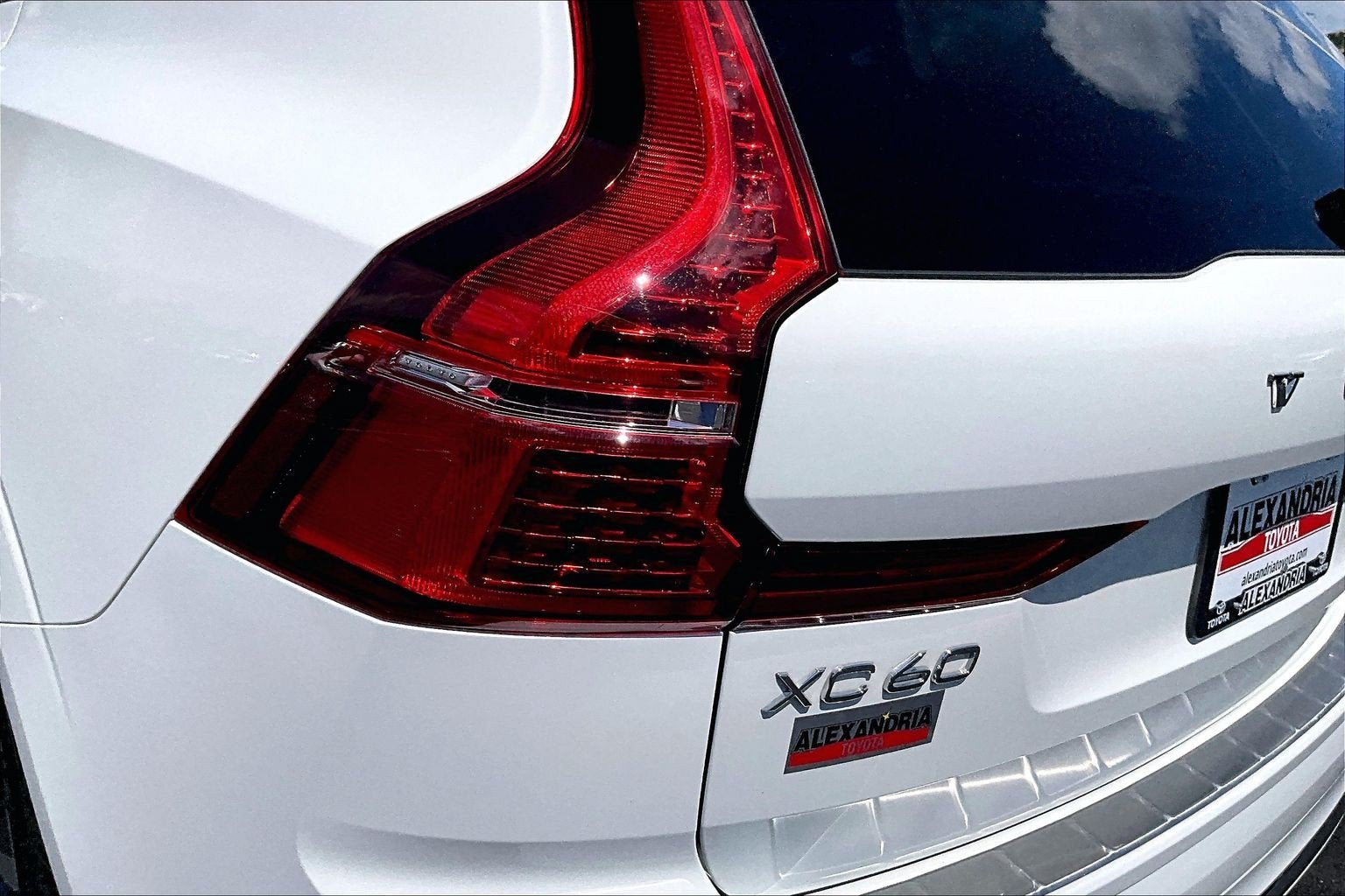 2022 Volvo XC60 Recharge Plug-In Hybrid Inscription Expression