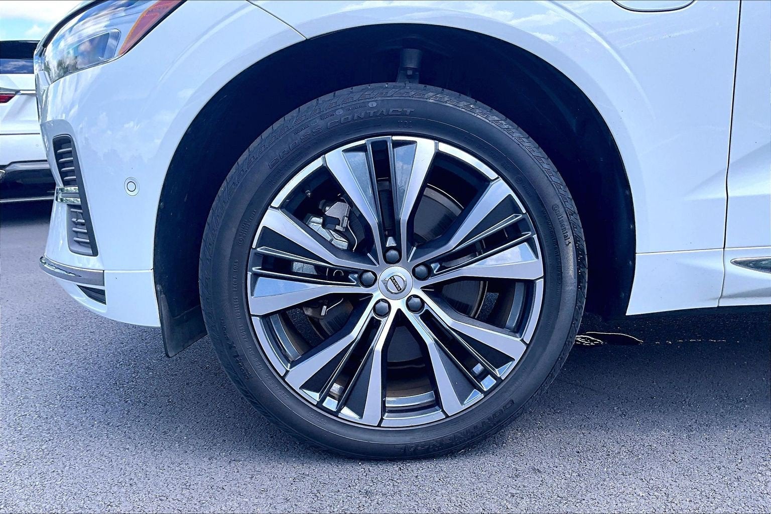 2022 Volvo XC60 Recharge Plug-In Hybrid Inscription Expression