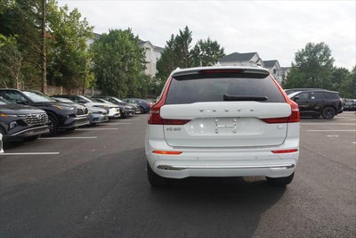 2022 Volvo XC60 Recharge Plug-In Hybrid Inscription Expression