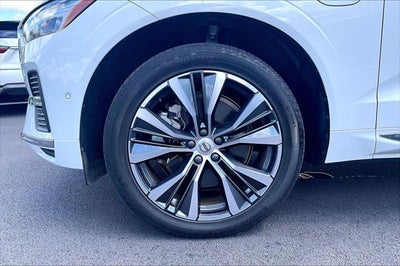 2022 Volvo XC60 Recharge Plug-In Hybrid Inscription Expression