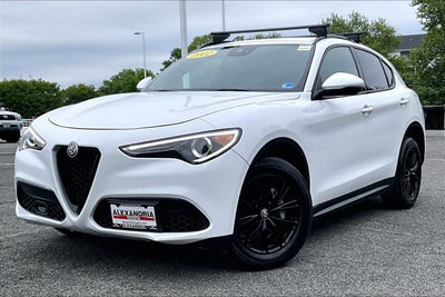 2022 Alfa Romeo Stelvio Sprint