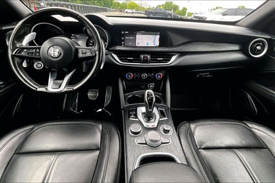 2022 Alfa Romeo Stelvio Sprint