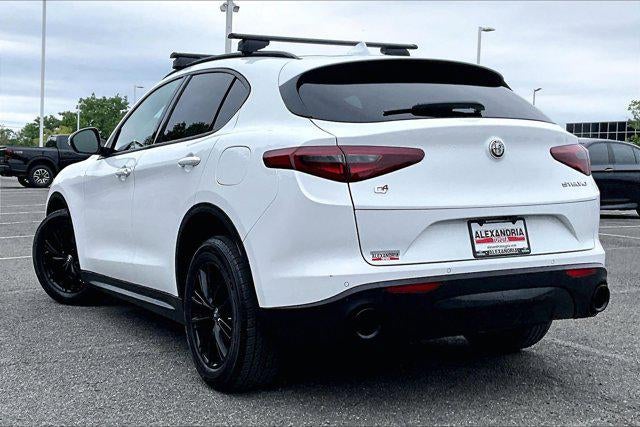 2022 Alfa Romeo Stelvio Sprint