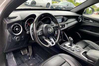2022 Alfa Romeo Stelvio Sprint