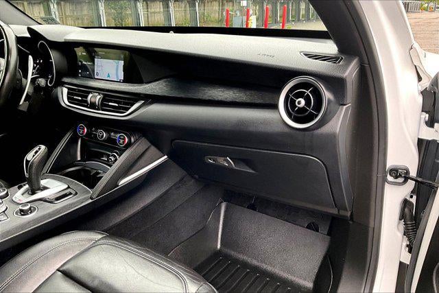 2022 Alfa Romeo Stelvio Sprint