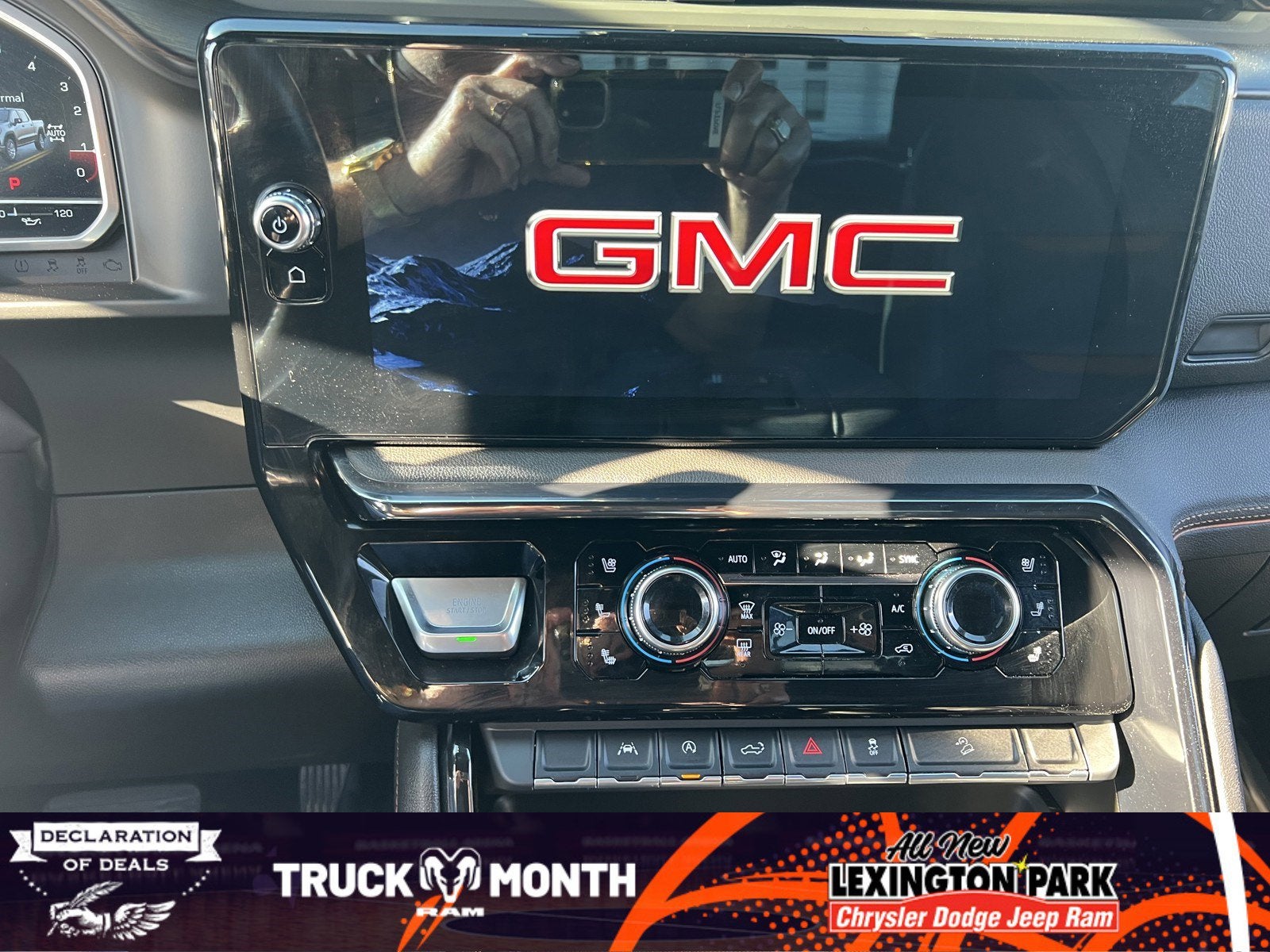 2022 GMC Sierra 1500 AT4