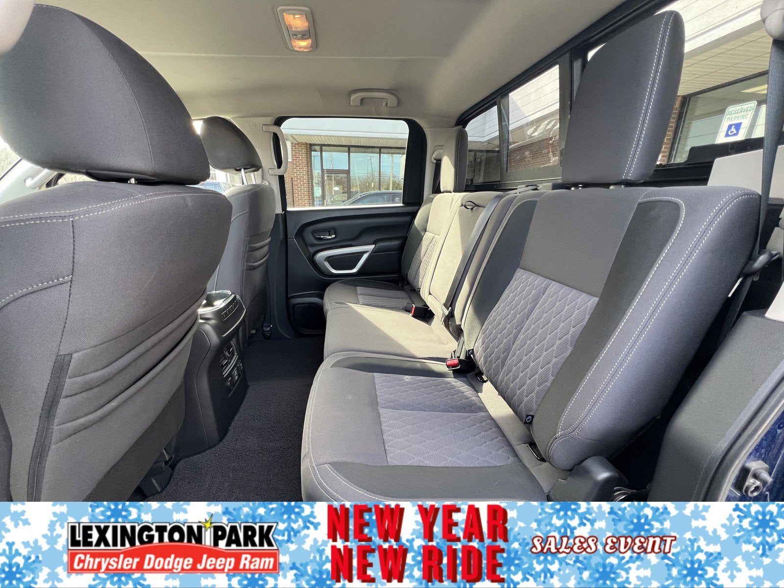 2021 Nissan Titan SV