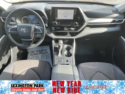 2023 Toyota Highlander L