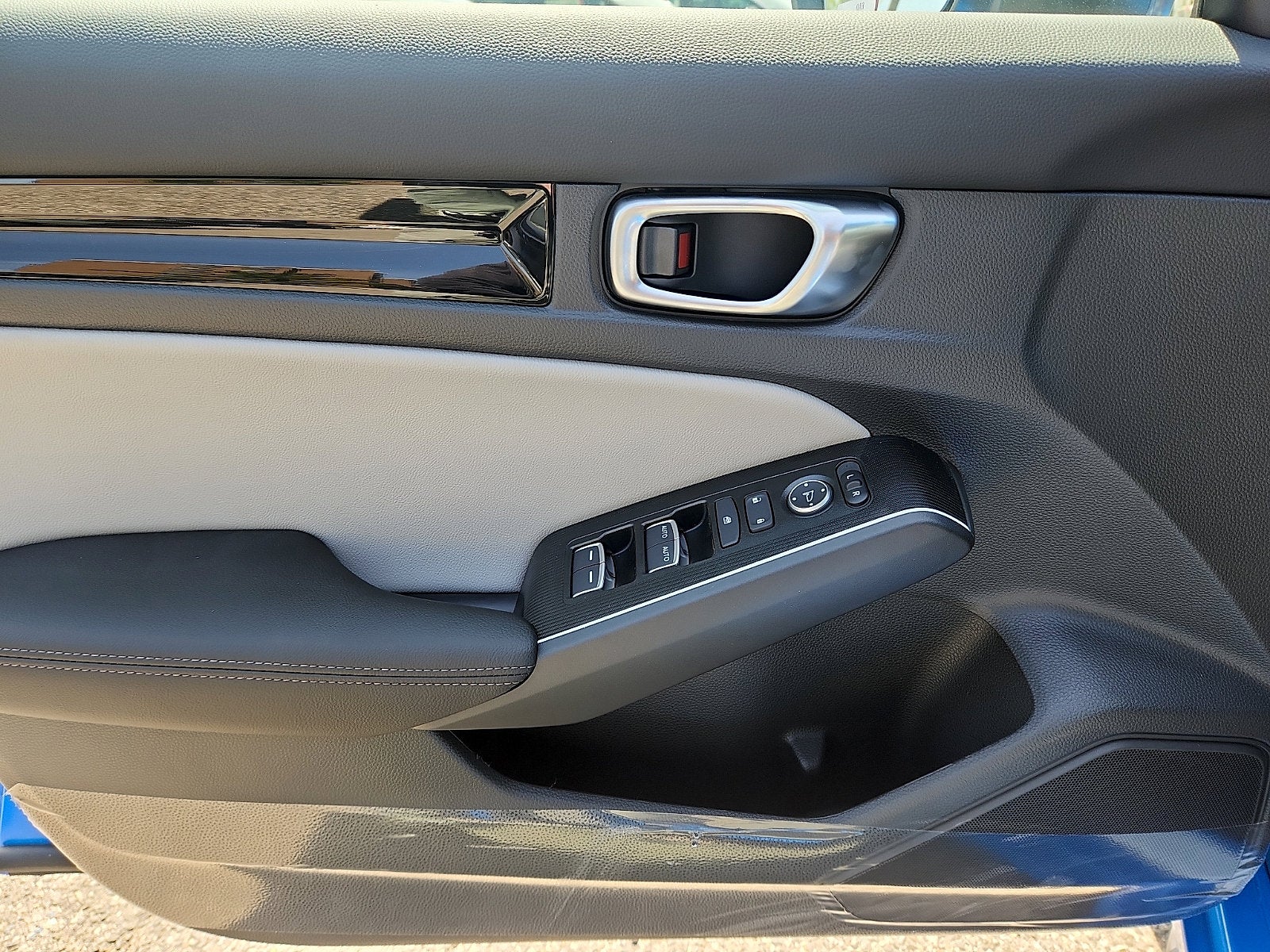 2026 Honda Civic Hatchback FWD Touring Hybrid