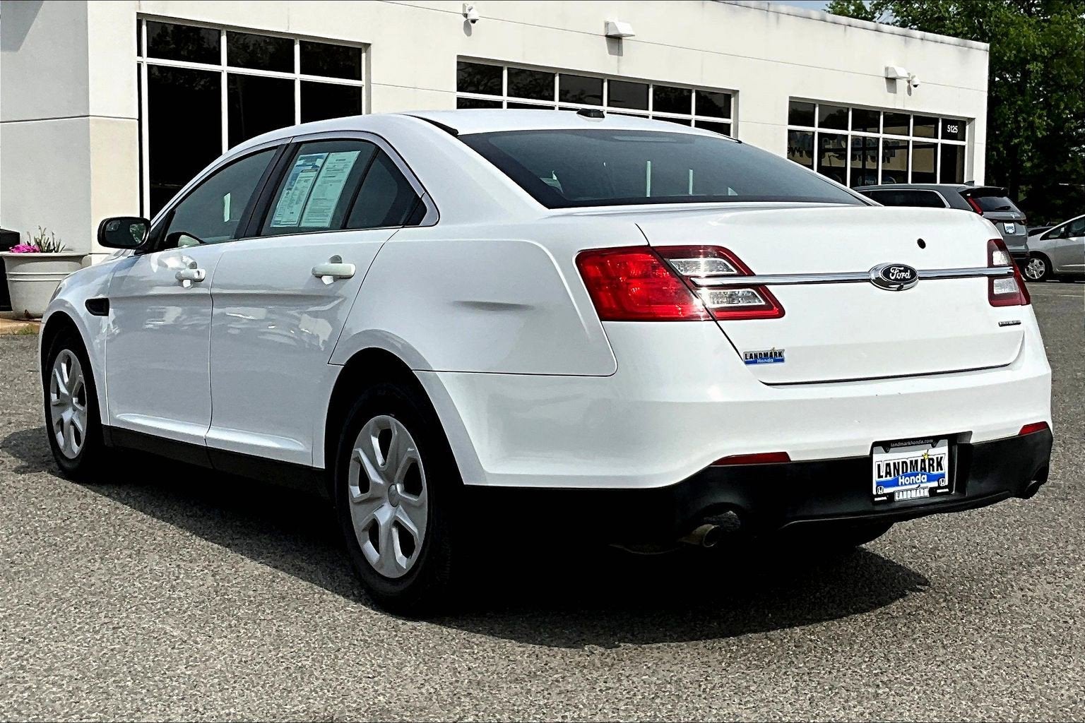 2017 Ford Police Interceptor Sedan INT