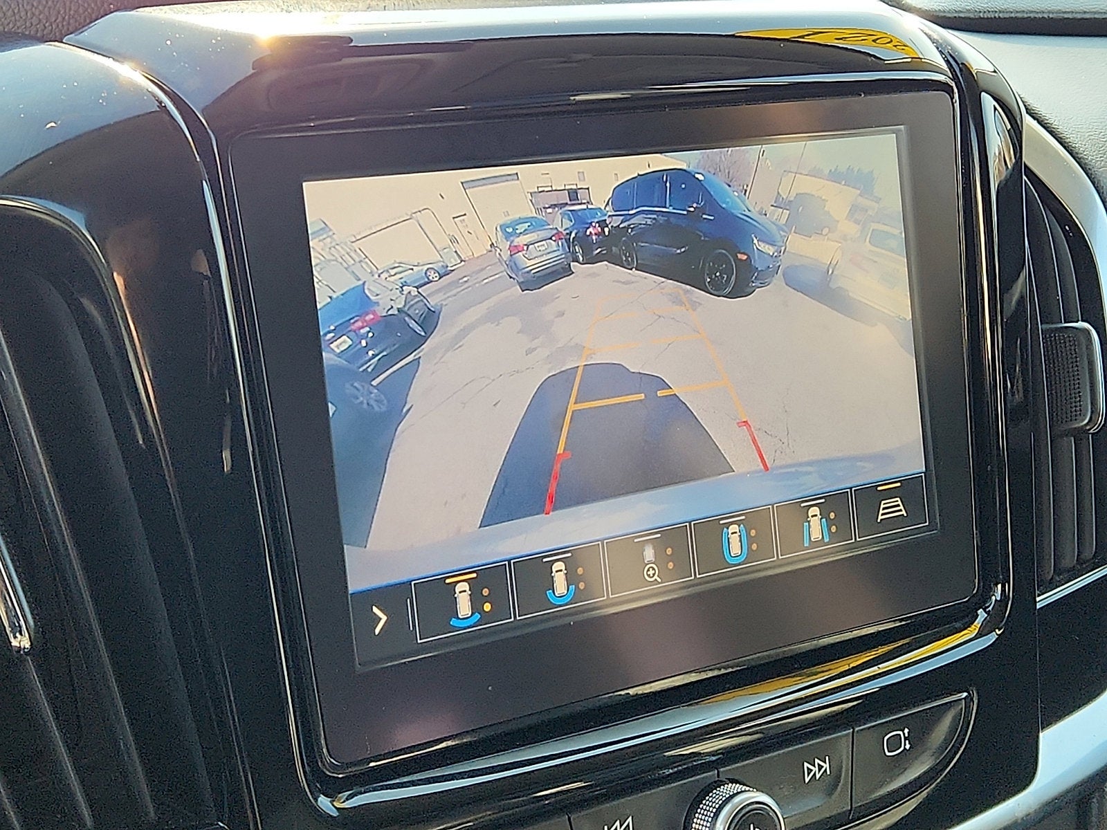 2021 Chevrolet Traverse RS