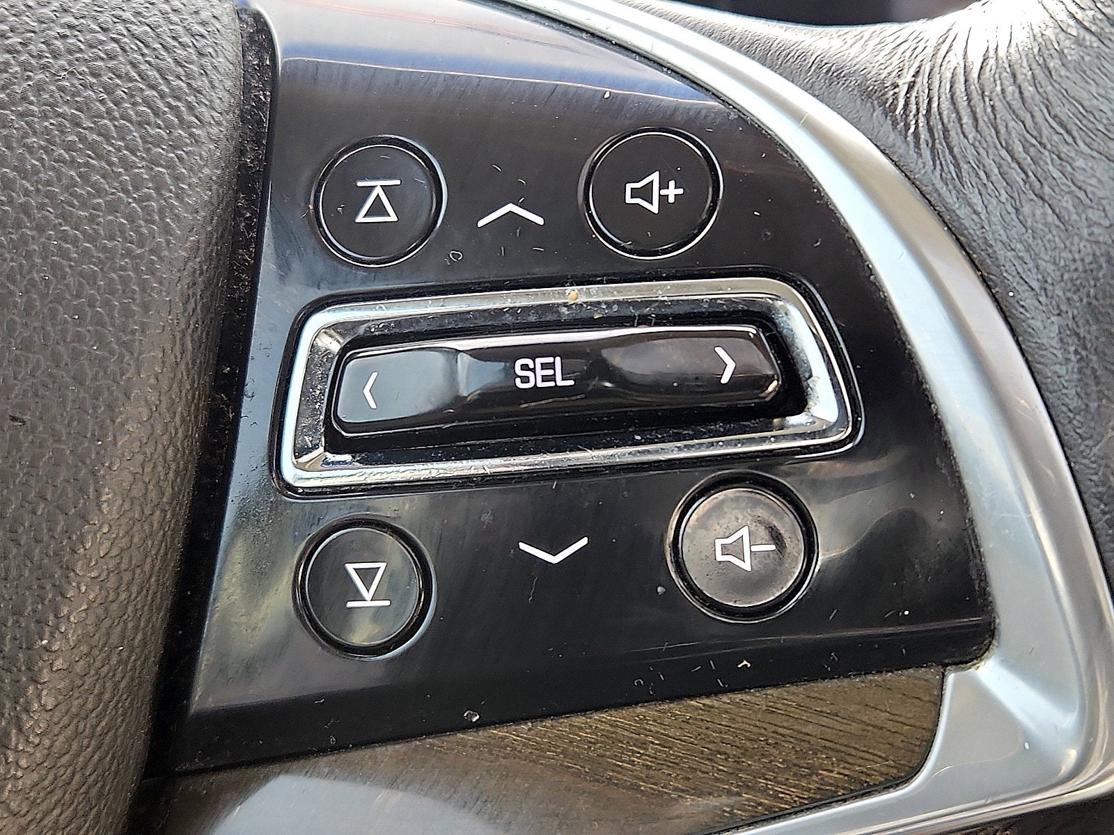 2020 Cadillac Escalade Premium Luxury