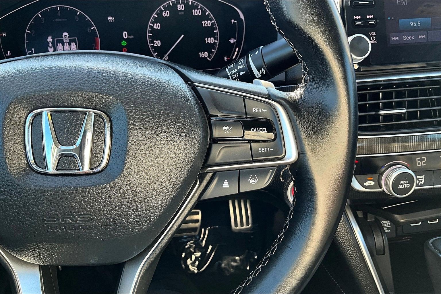 2022 Honda Accord Sedan Sport SE