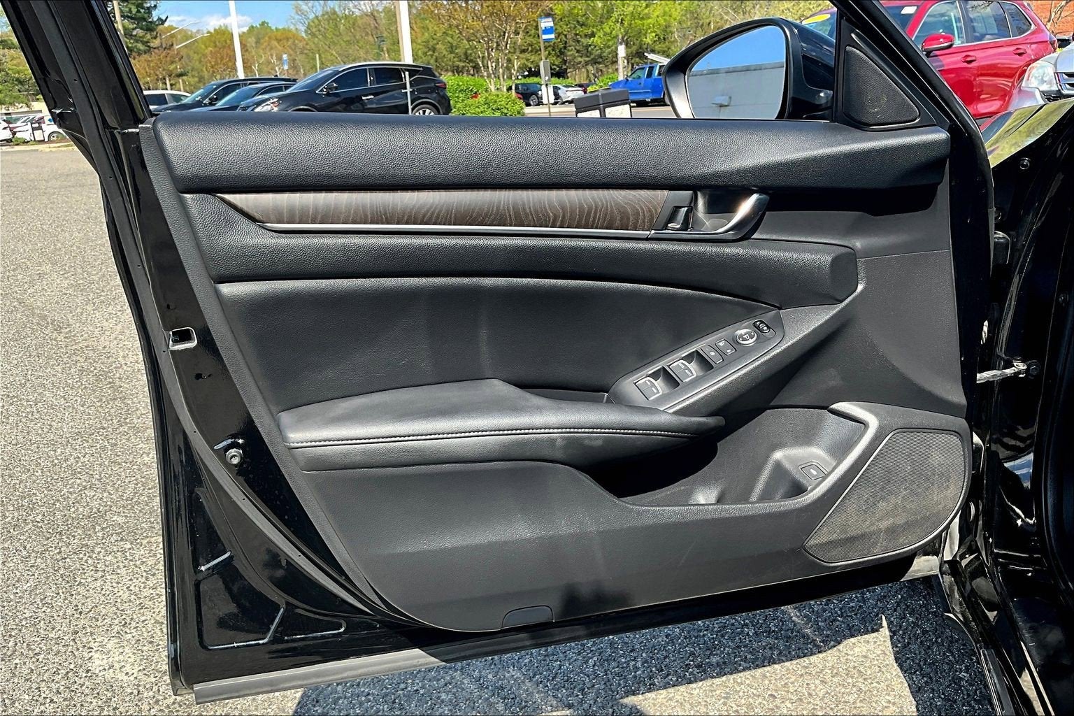 2019 Honda Accord Hybrid EX