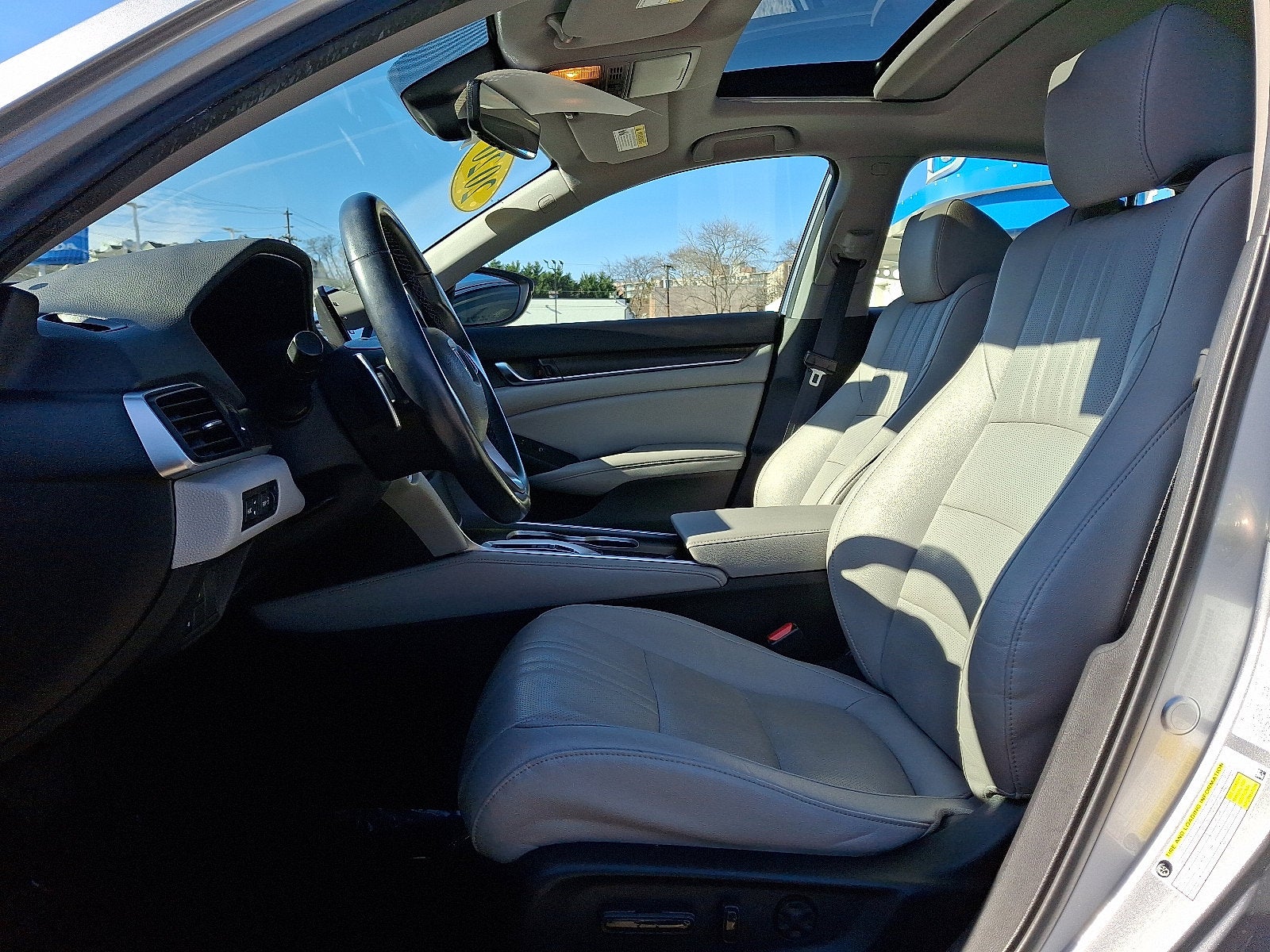 2020 Honda Accord Hybrid Touring