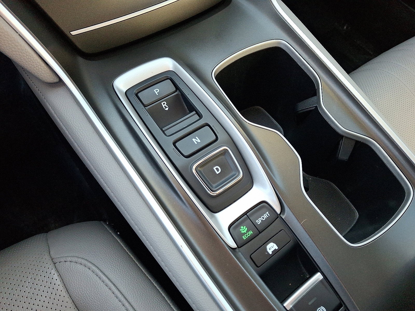 2020 Honda Accord Hybrid Touring